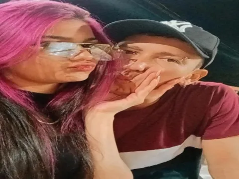 amateur gangbang model AdrianaandJack