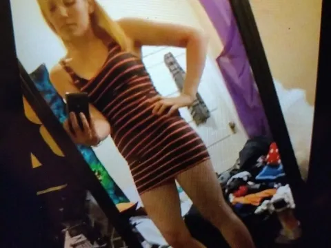 cam show model AlanaXIan