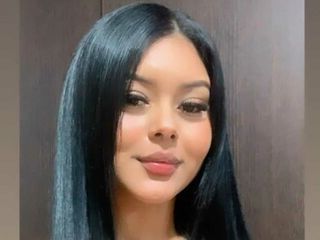 jasmine live chat model AlejaMarco