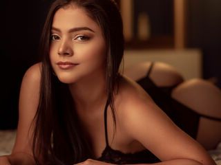 modelo de amateur sex AlessiaRouu