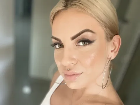 jasmin video chat model AliceVonLuxury