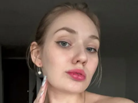 live sex show model AliceWick