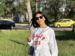 live sex model AlliannaGlam