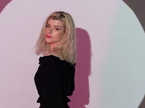 in live sex model AmbraBruno