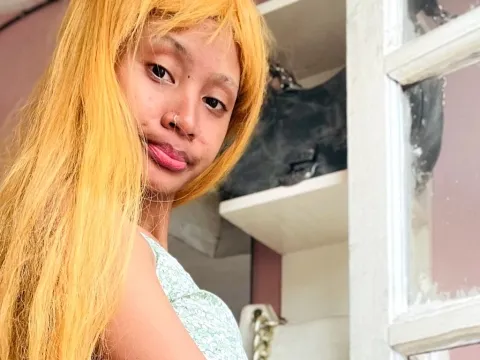 hot sex cam model AndrianjafiVola