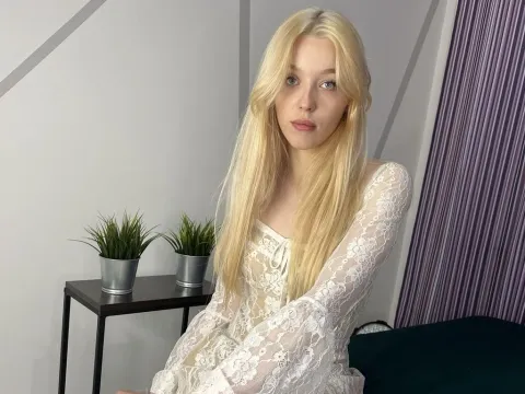 live jasmine show model AriaRiva