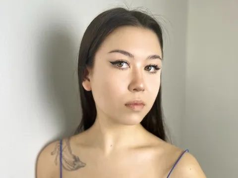 teen webcam model ArleighAldis