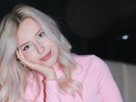 dirty threesome model AudreyHelme
