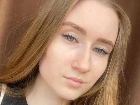 teen jasmin model BreckCruise