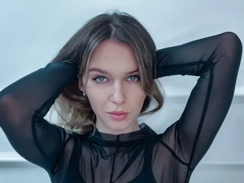 live sex video chat model BrigitteSummers