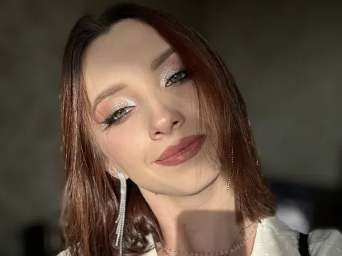 Have a live chat with webcam model BrimladGawne