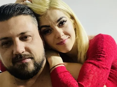 cam stream model CariGuapa