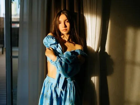 web cam sex model CarolinaBravo