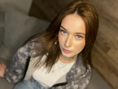 webcam show model CassieCannedy