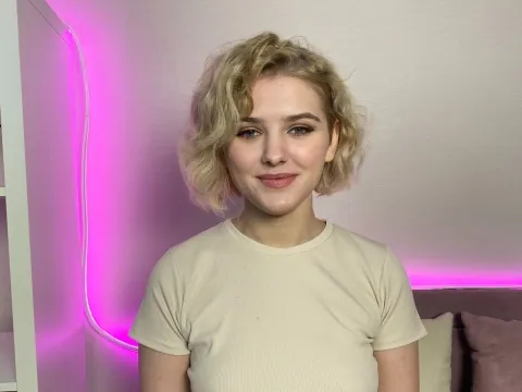 live cam sex model CassieCoup