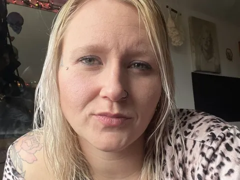 squirting pussy model ChloeeStarr