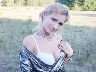 sex chat and video model ChristineEve