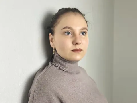 webcam show model ConstanceFretich