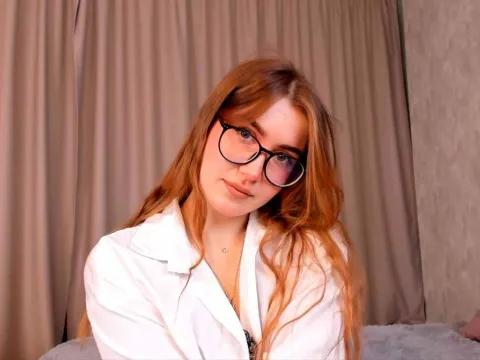 pussy webcam model CweneBeames