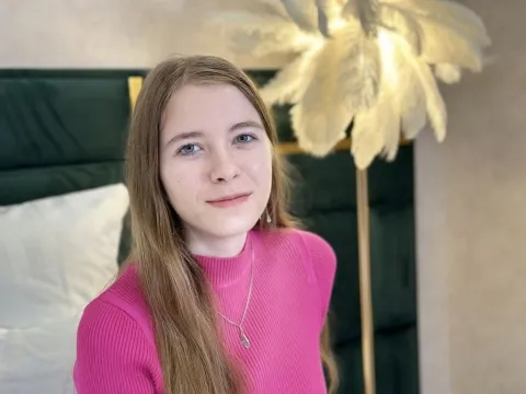 teen webcam model DariaDalmayer