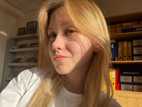 Tener un chat en directo con la modelo cámara web EarleneDonnay
