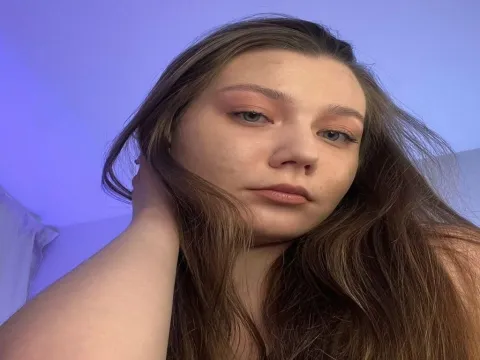 live video chat model EarthaHesley