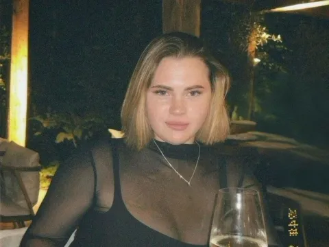 jasmine live chat model ElseaBloom