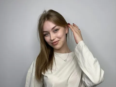 adult live chat model ElwynaAtherton