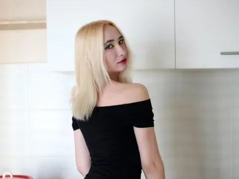 adult sexcams model EmiliaBar