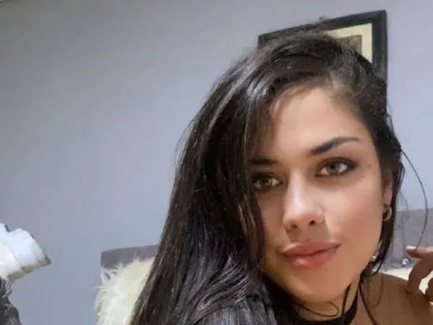 live webcam sex model EmiliaRosa