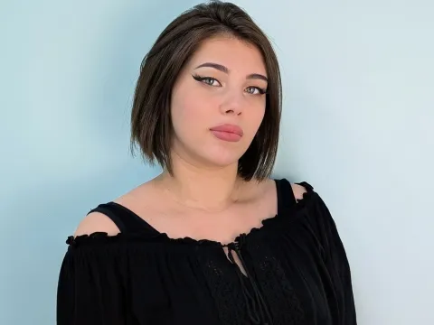 Tener un chat en directo con la modelo cámara web EricaSol