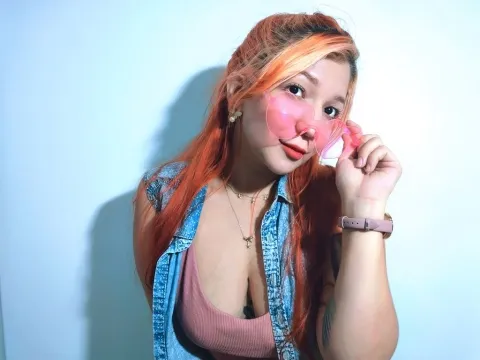 adult webcam model GiaOliver