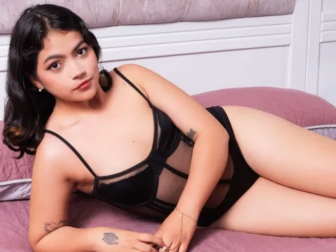 latina sex model HailynRosse