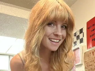 amsterdam show model HazelAsh