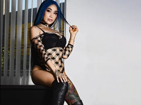 horny live sex model HellenMendez