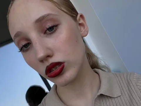 jasmine live model HildAlsbrook