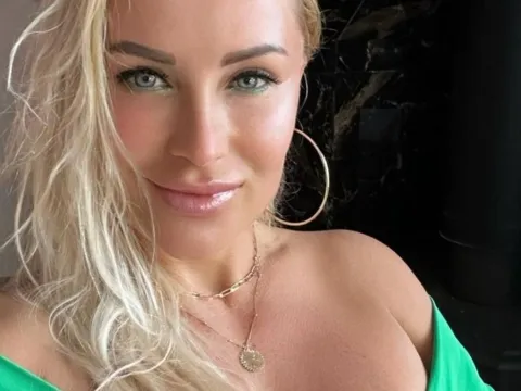 naked webcams model JessicaDiesel