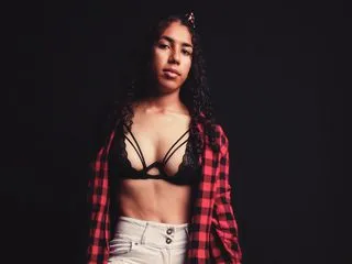 modelo de amateur gangbang KattyNico