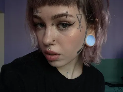 rock bitch model KattyShillow