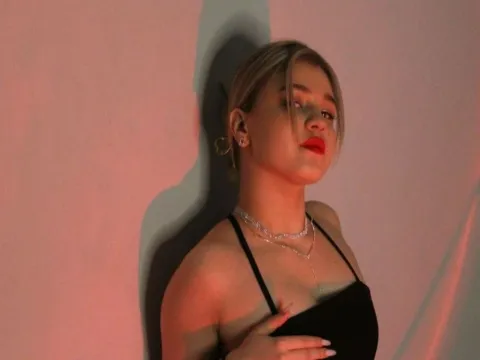 adult webcam model KrisKennedy
