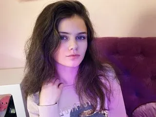 live online sex model LauraRyan