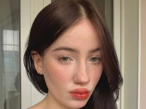 cam stream model LillianJone