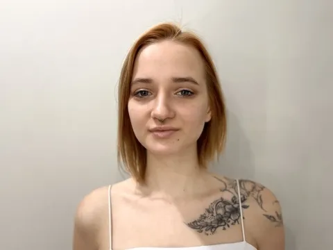 nude webcam chat model LinaBullara