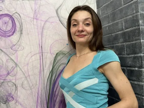 cam stream model LindaColiman