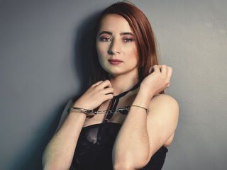 sex video chat model LizzieAllen
