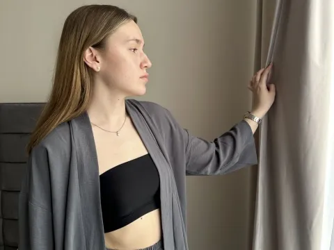live sex clip model LizzyKinston