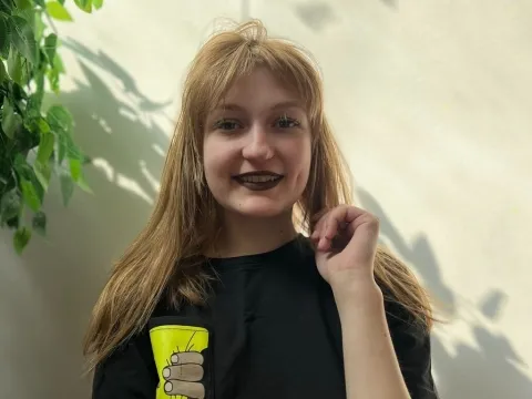 squirting pussy model LynetFrankson