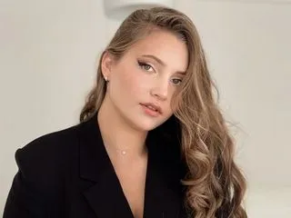 live sex model MatildaGrand