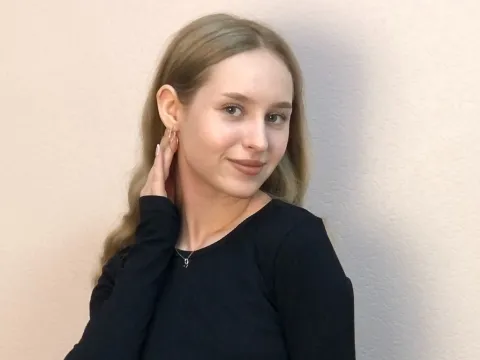 webcam sex model MaureenEdman
