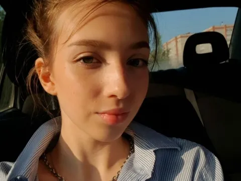dirty threesome model MaxineFennimore